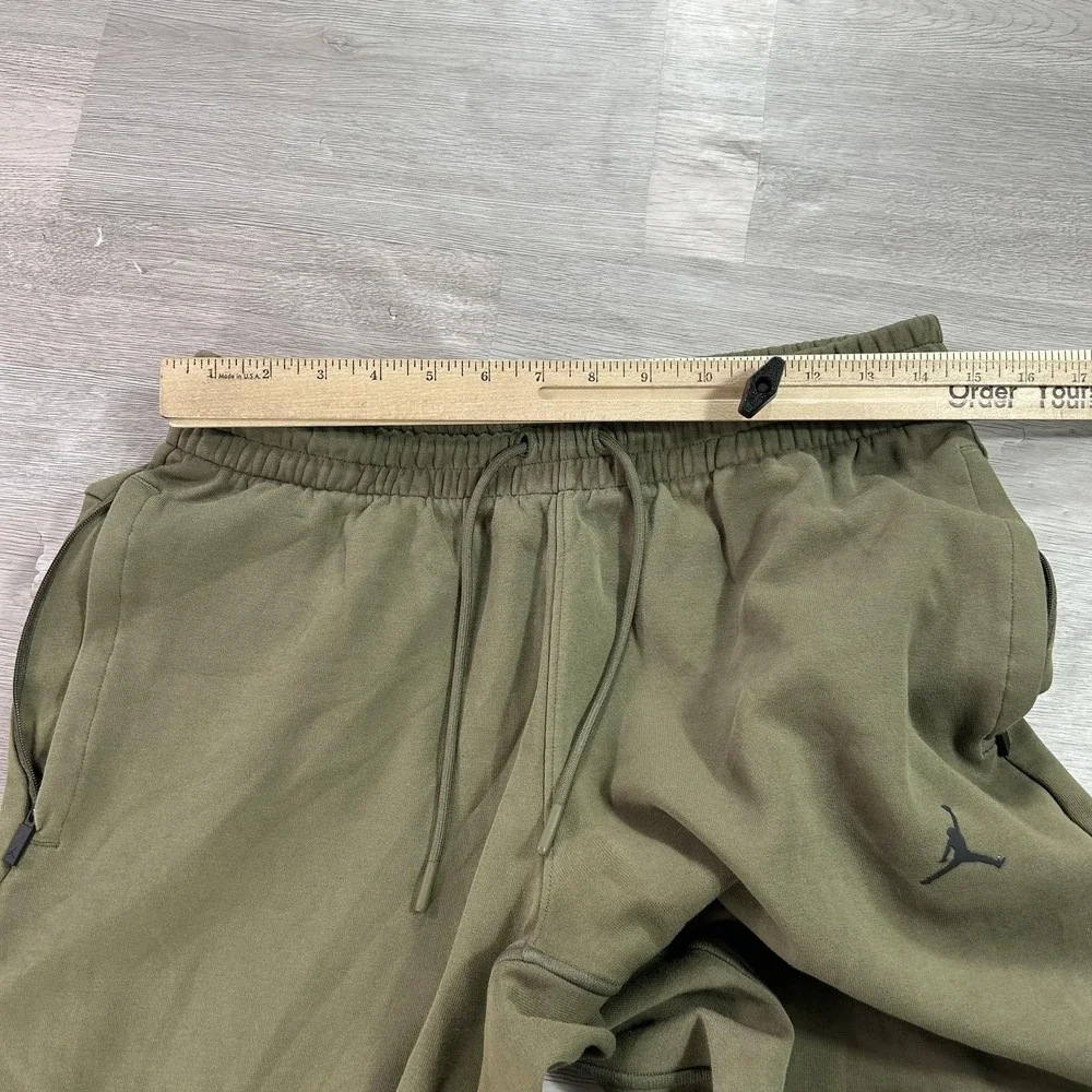 Jordan‎ Sweatpants Mens Medium Green Fleece Dri-FIT Athletic FV8604-222